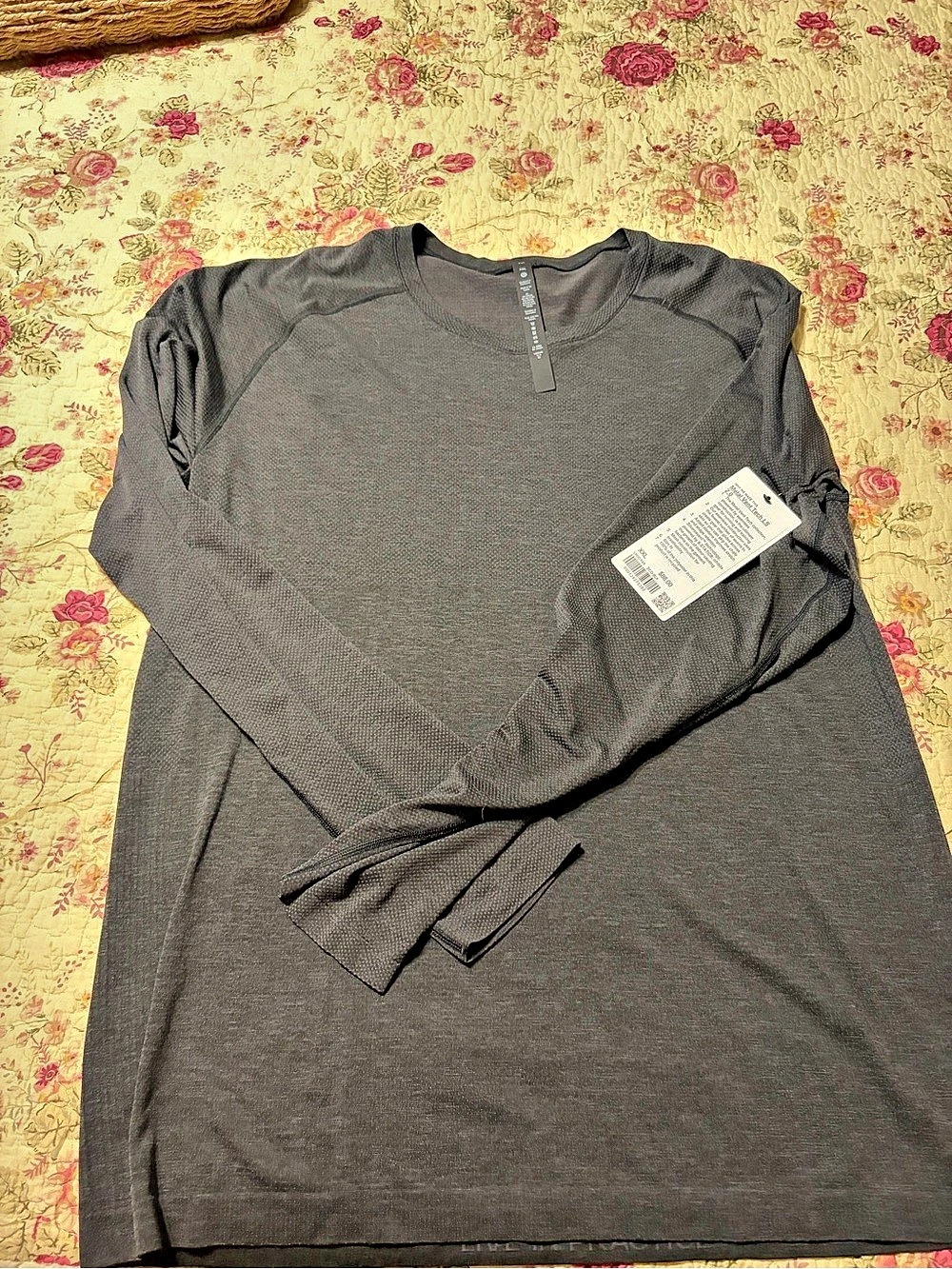 Lululemon Metal Vent Tech Long Sleeve 2.0 Gray XXL